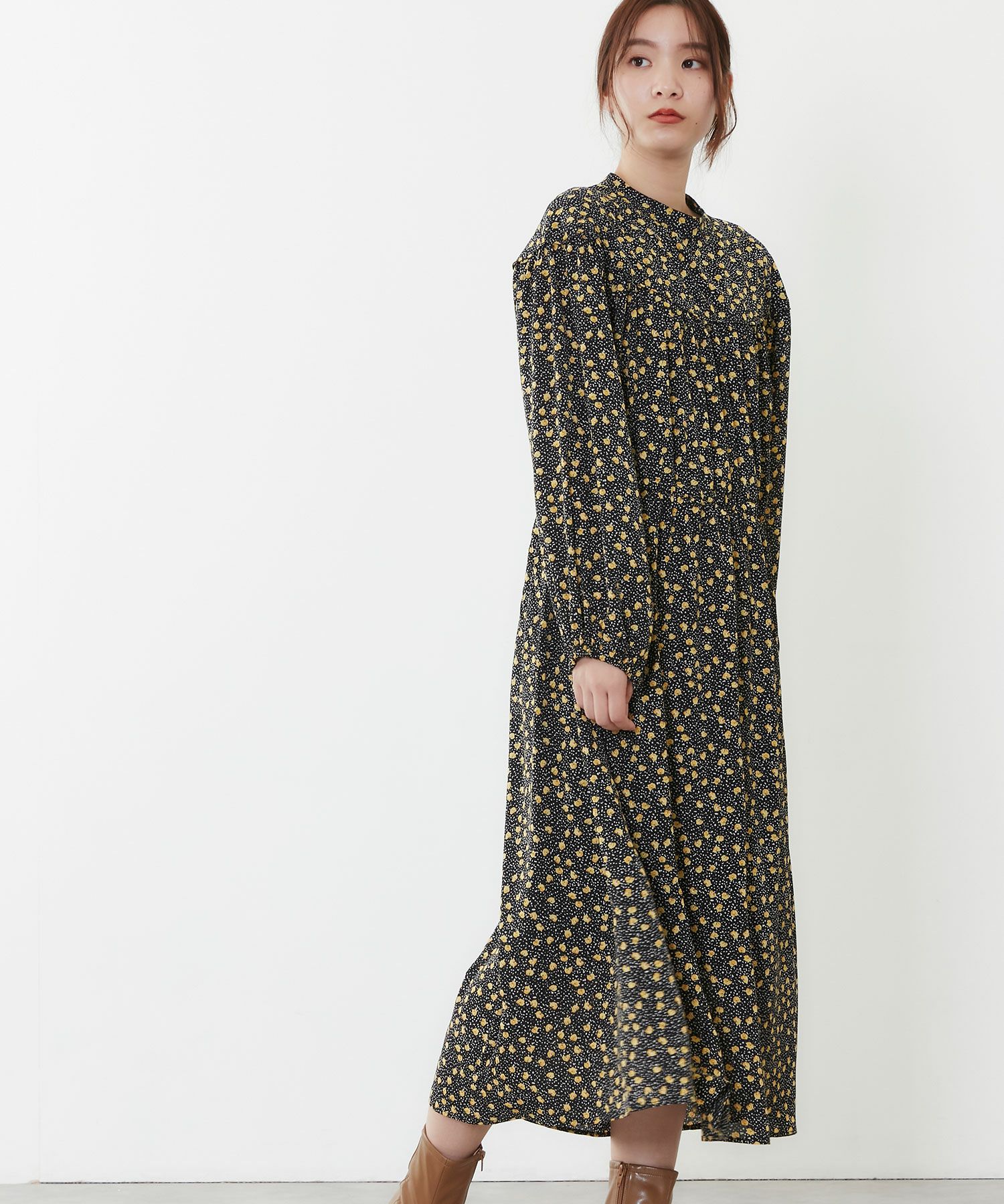 More Price Down ラウンドヨークワンピース Coo Online