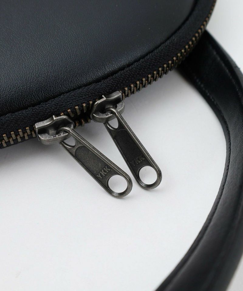 ショルダーバッグ・ポシェット ^LEATHERY^ Flap chain shoulder bag BLACK LRBG5102BK Small black leather crossbody bag