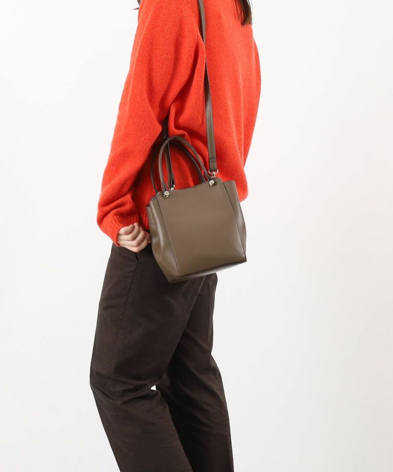 ☆半額50%OFF☆【WINTER SALE】クーコ COOCO 鋲付ハンドル