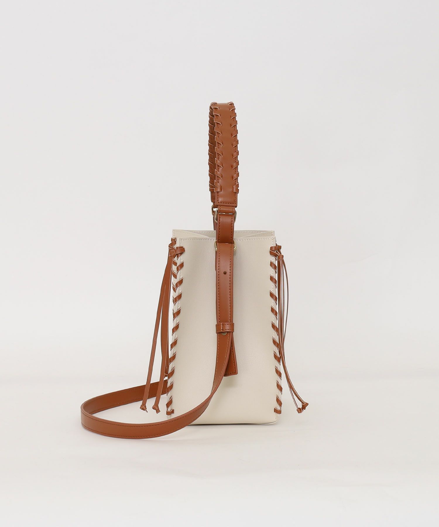 202　アイボリー