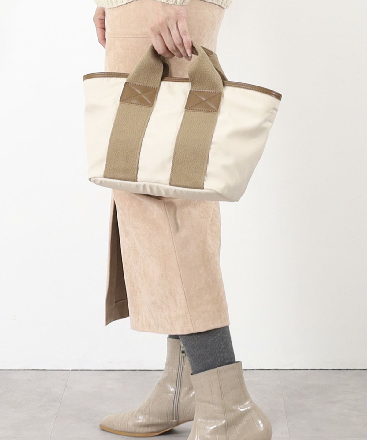 モデル168cm　アイボリー