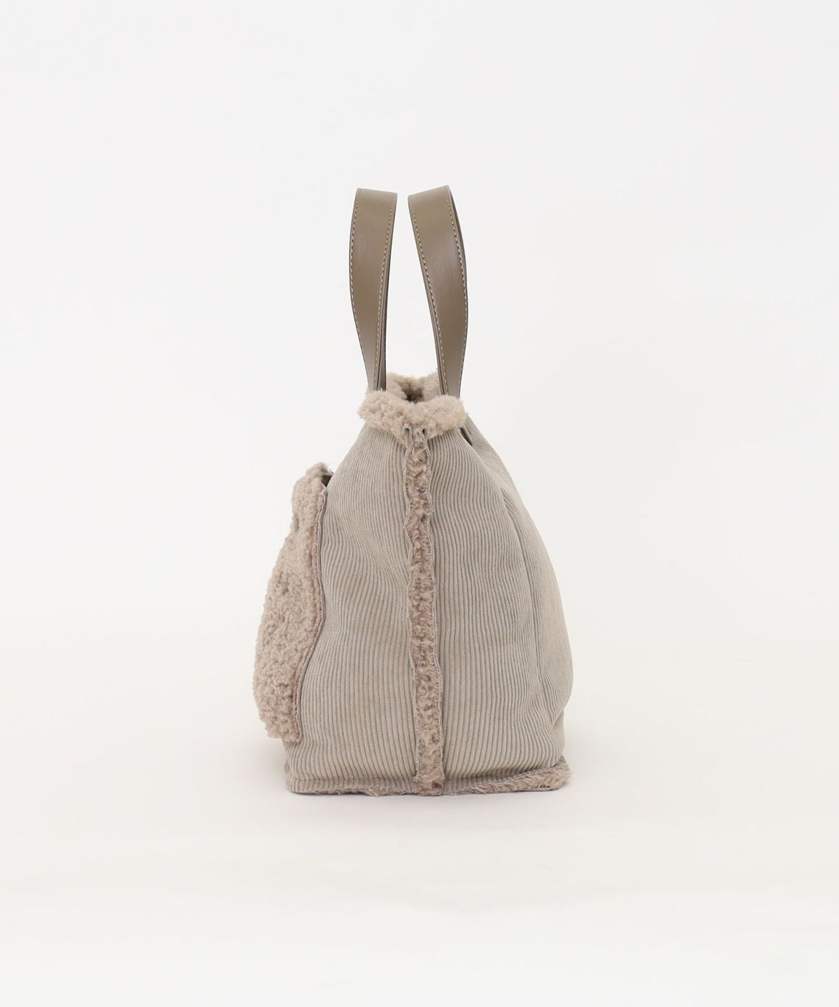 395　グレージュ