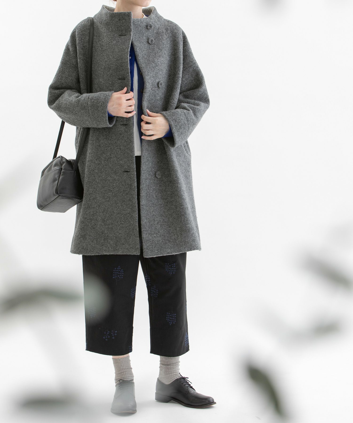 WINTER SALE】圧縮ニットボトルネックバックラインコート | COO ONLINE