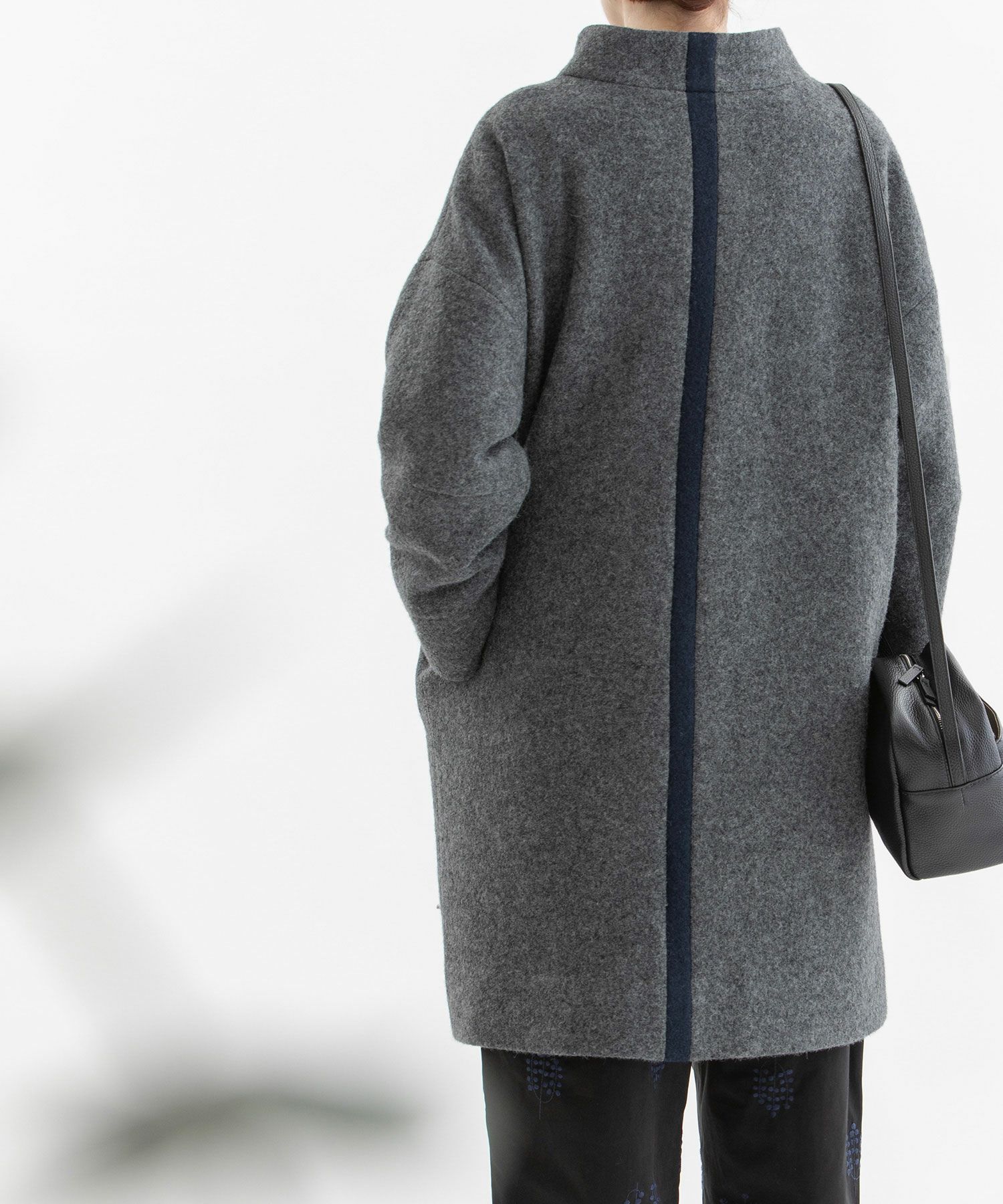 WINTER SALE】圧縮ニットボトルネックバックラインコート | COO ONLINE