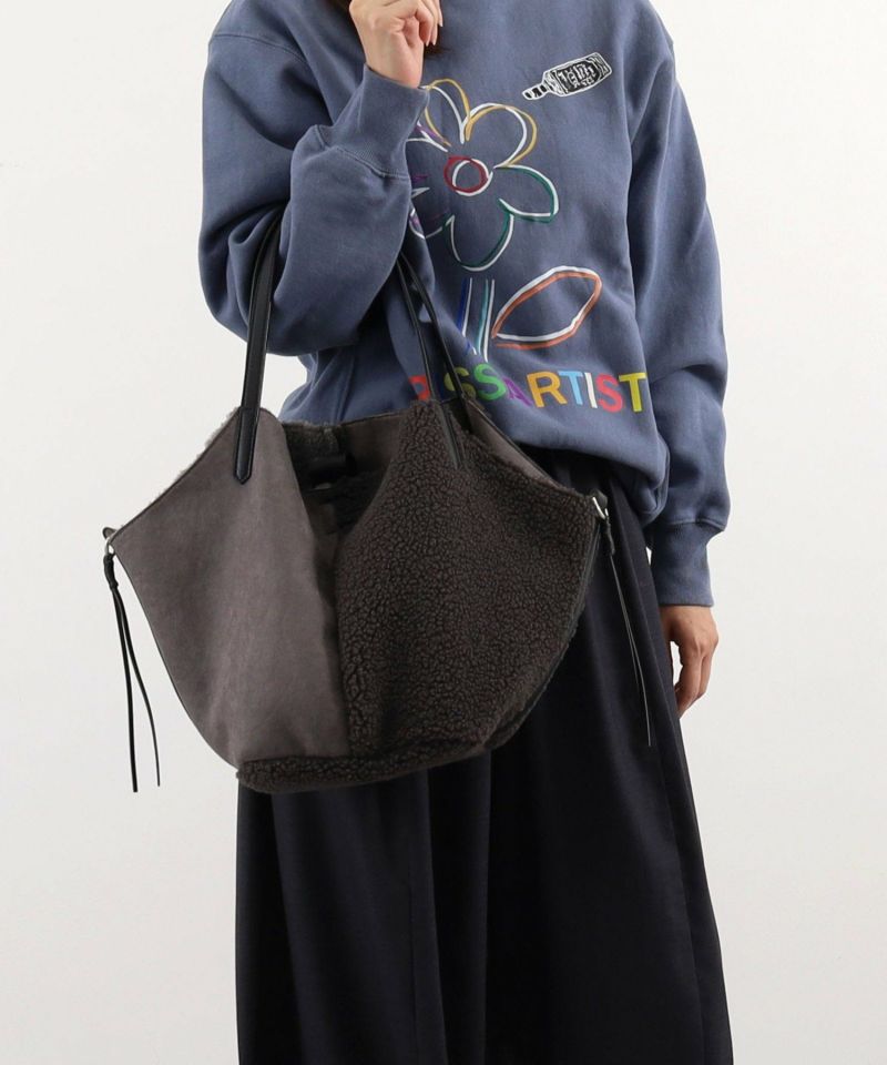 【kkkです】エトレトウキョウ　リアルムートンバッグ　グレージュとベージュ kkkです】エトレトウキョウ リアルムートンバッグ グレージュと