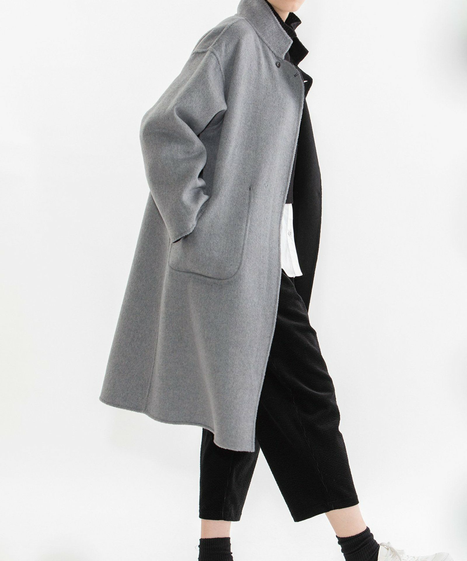 ブラック（裏）　モデル身長：170cm