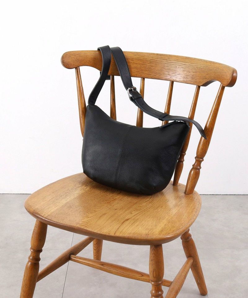 【美品】aniary ハーフムーン ショルダーバッグ シュリンクレザー シボ革 楽天市場】【正規取扱店】ポイント10倍【aniary アニアリ