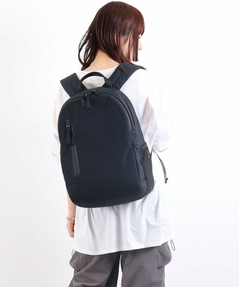 FINAL SALE】40％OFF 期間限定 圧着ファスナー多機能バック