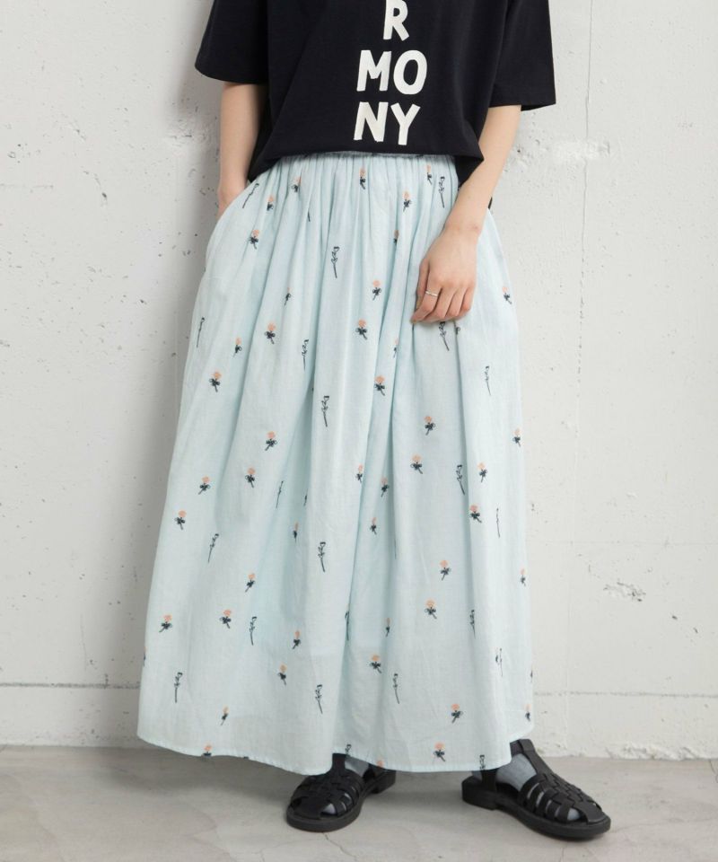 ライトブルー