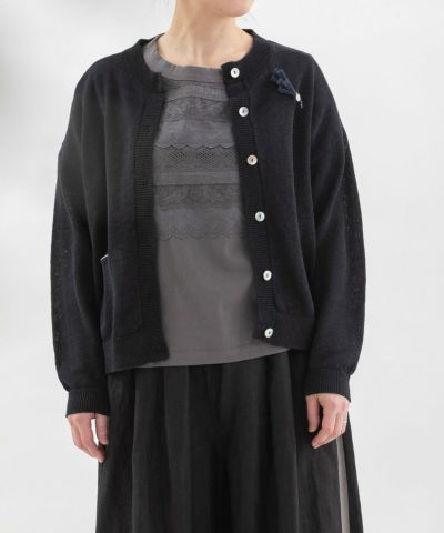 ブラック