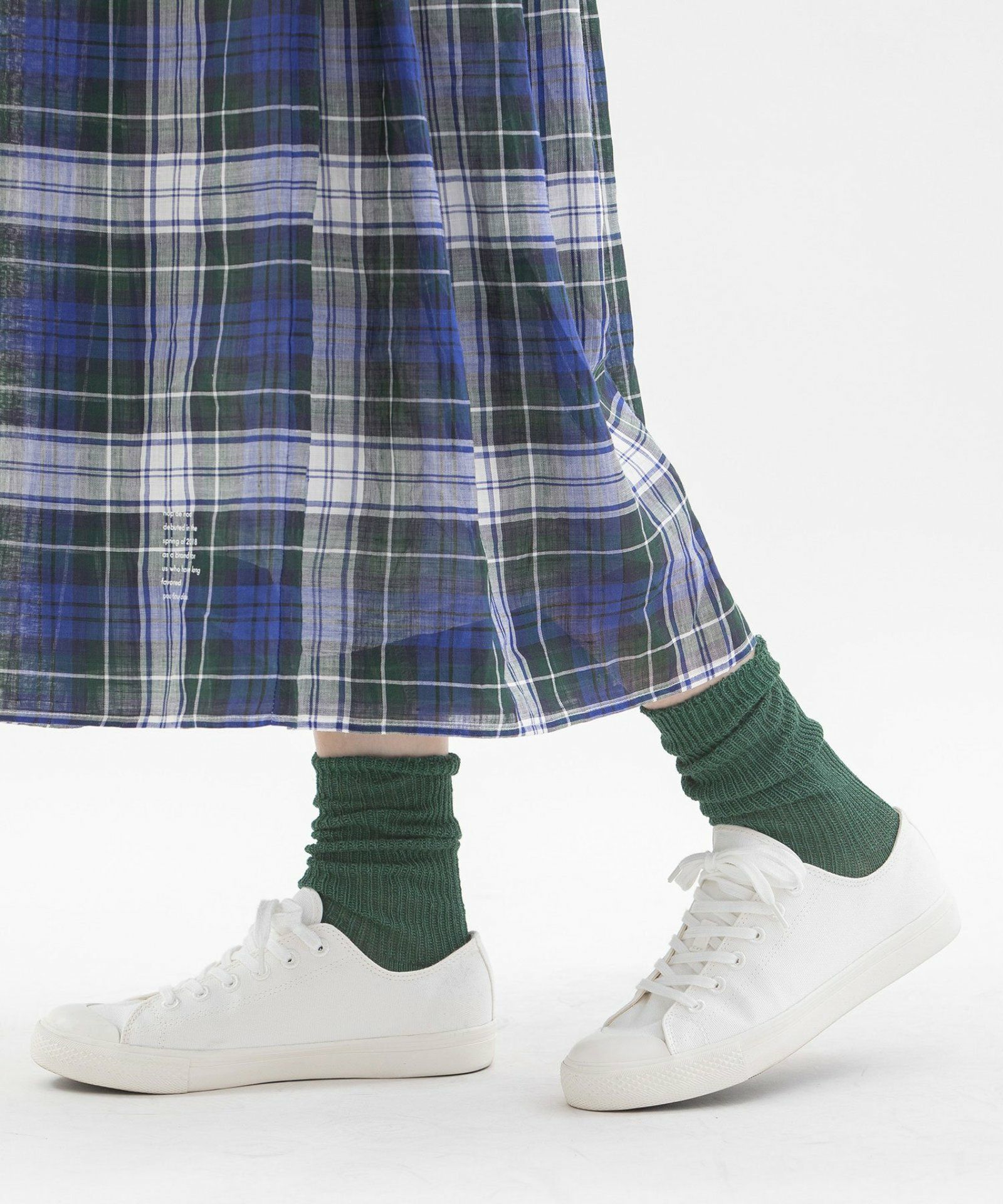 ダークグリーン