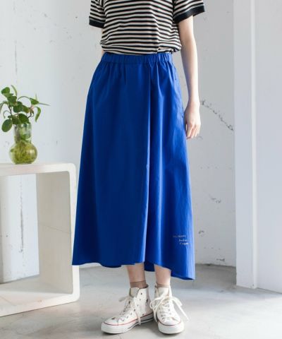 ブルー