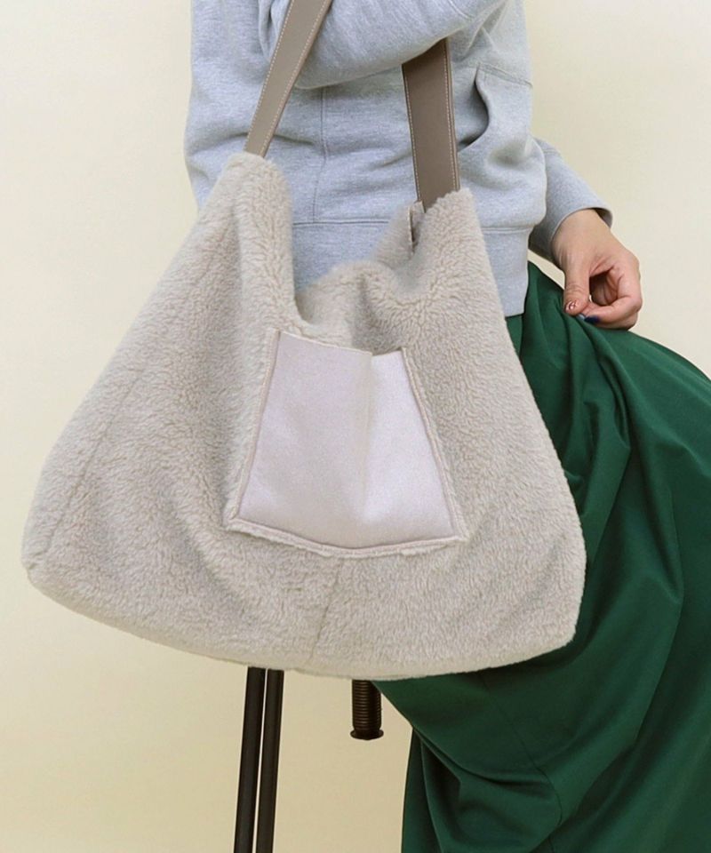 WINTER SALE】30％OFFボアムートンリバーシブルワンショルダーバッグ