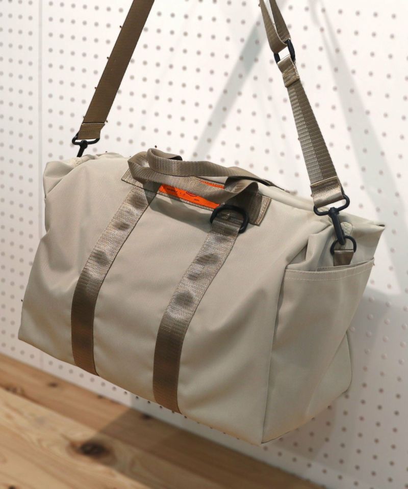 【美品】 MAISON DE REEFUR ボストンバッグ 美品！メゾンドリーファー パイナップル柄 コットン ボストン