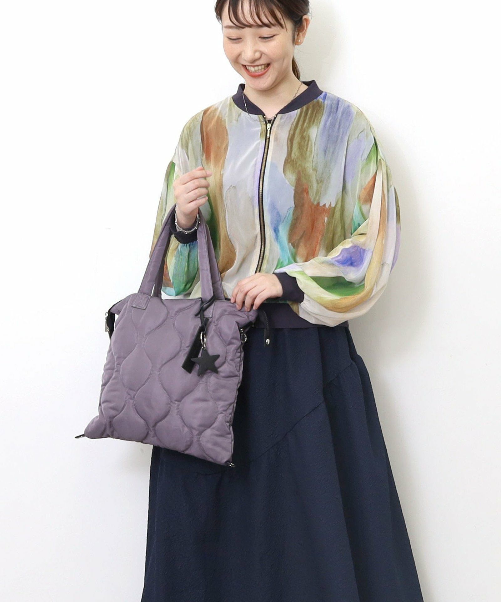 グレイッシュパープル