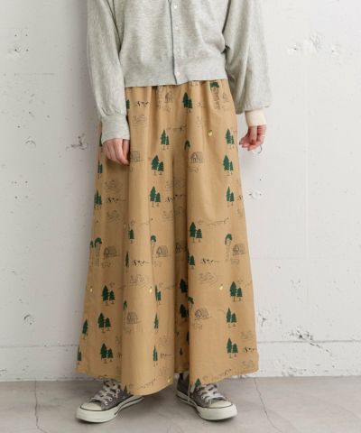 ベージュ