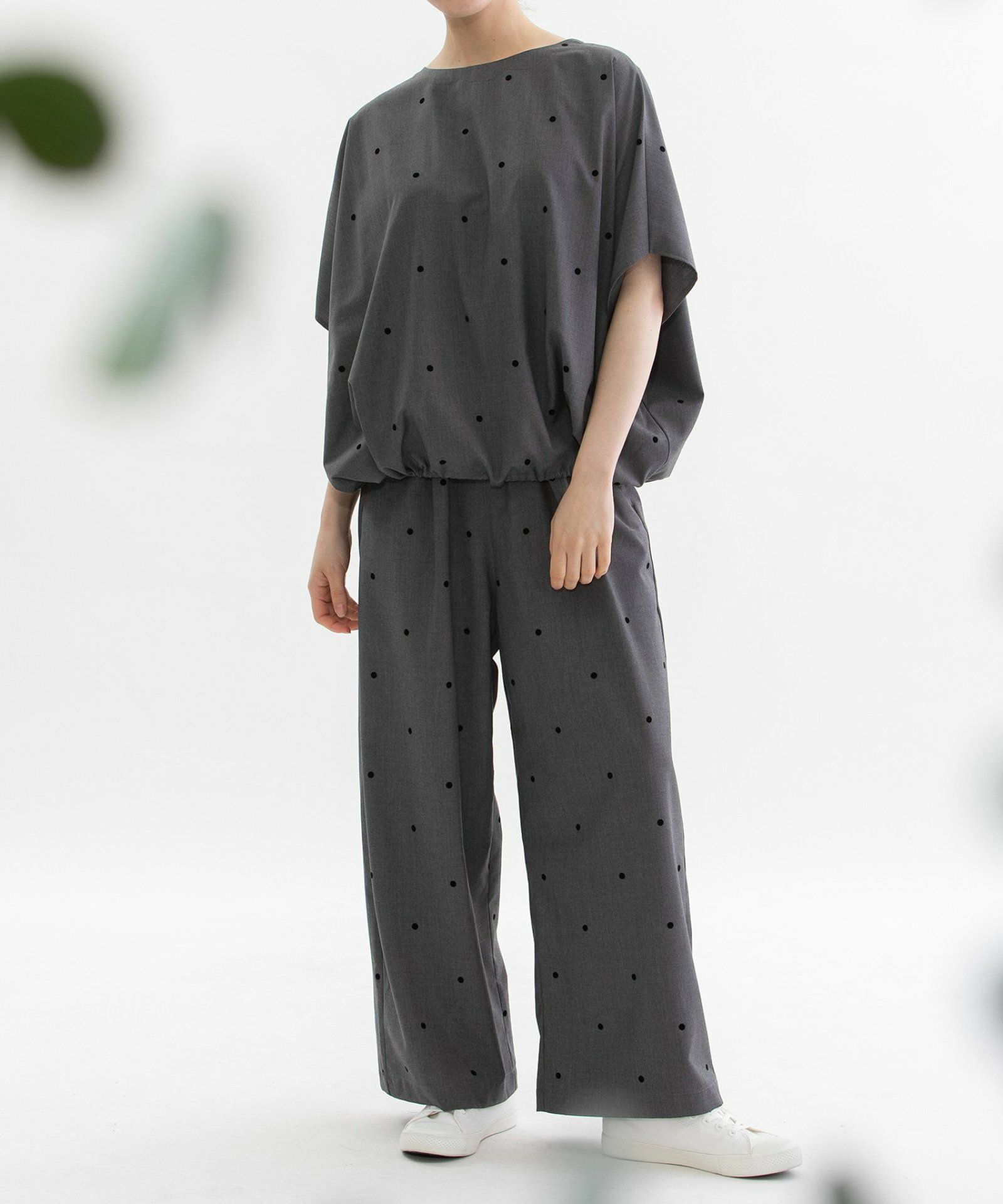 モデル身長：167cm