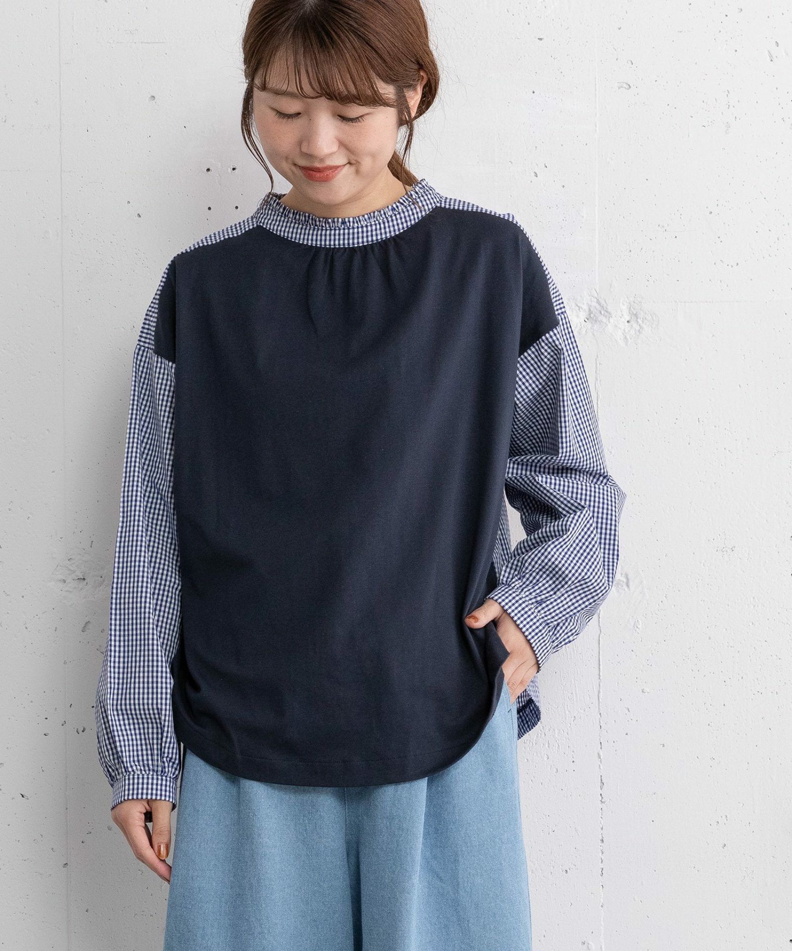 ネイビー