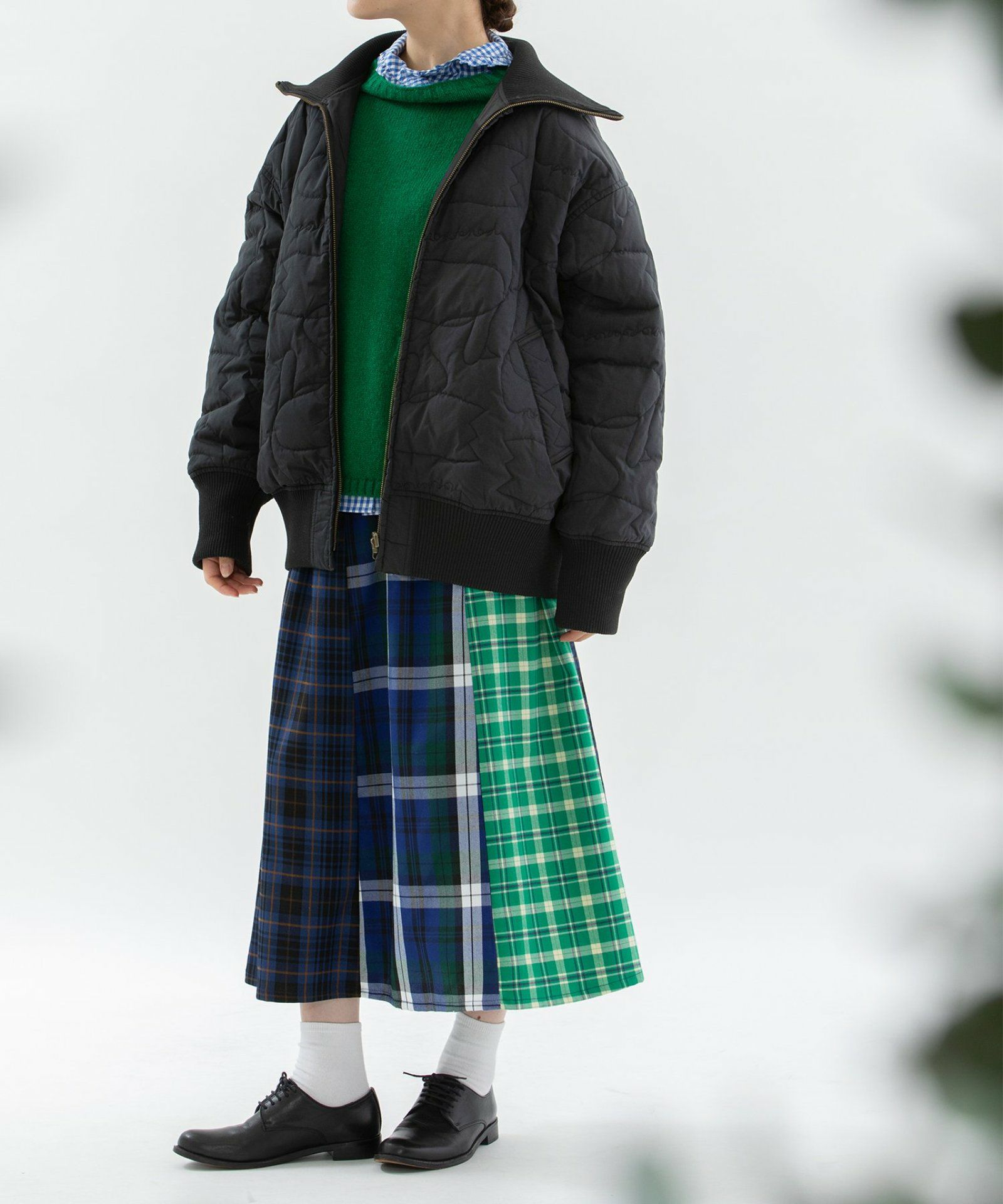 モデル身長：167cm（オモテ面）