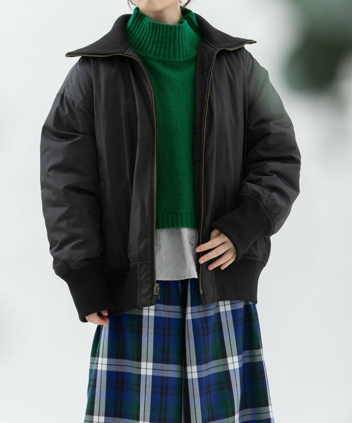 モデル身長：160cm（ウラ面）