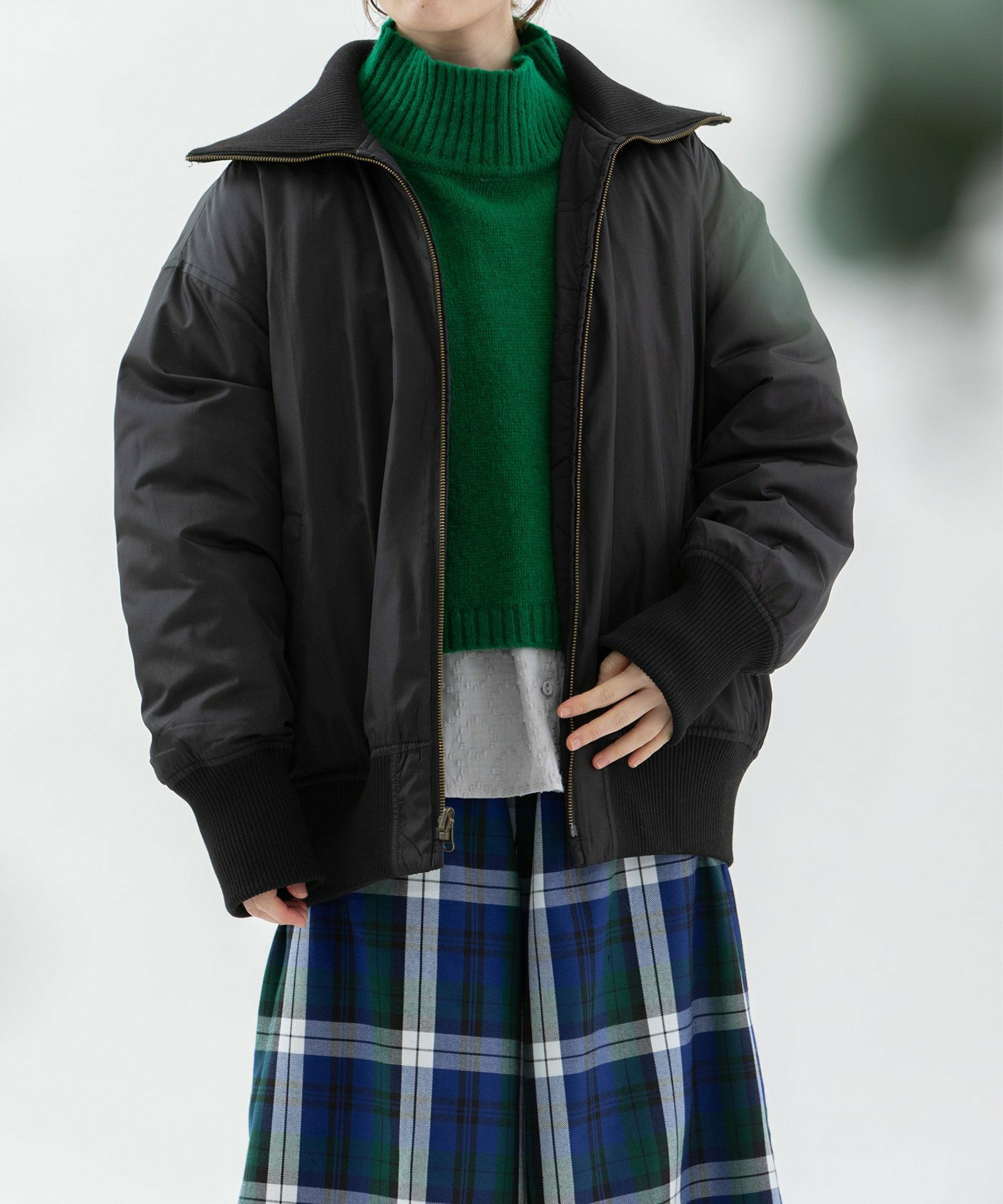 モデル身長：160cm（ウラ面）