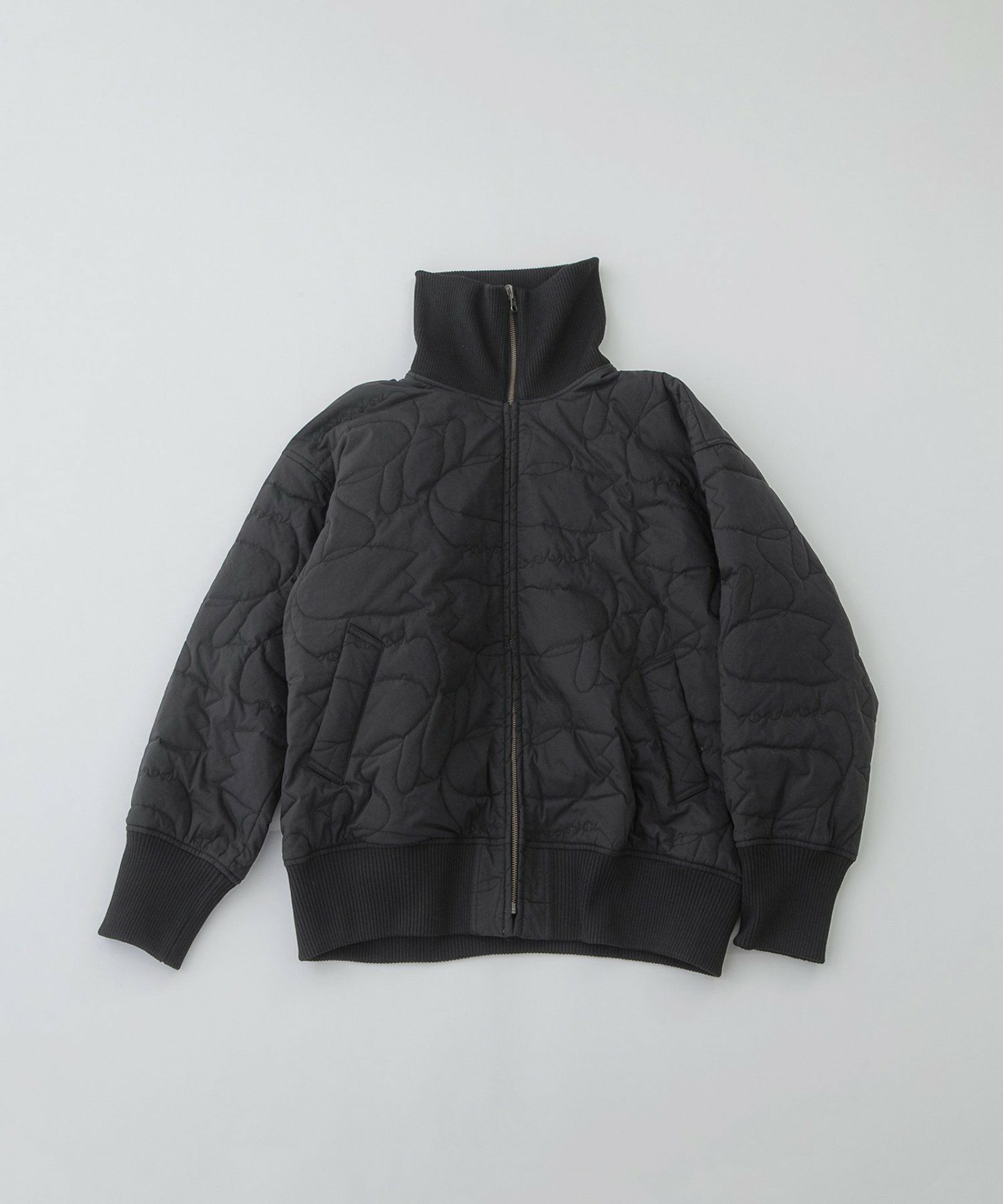 ブラック（オモテ面）