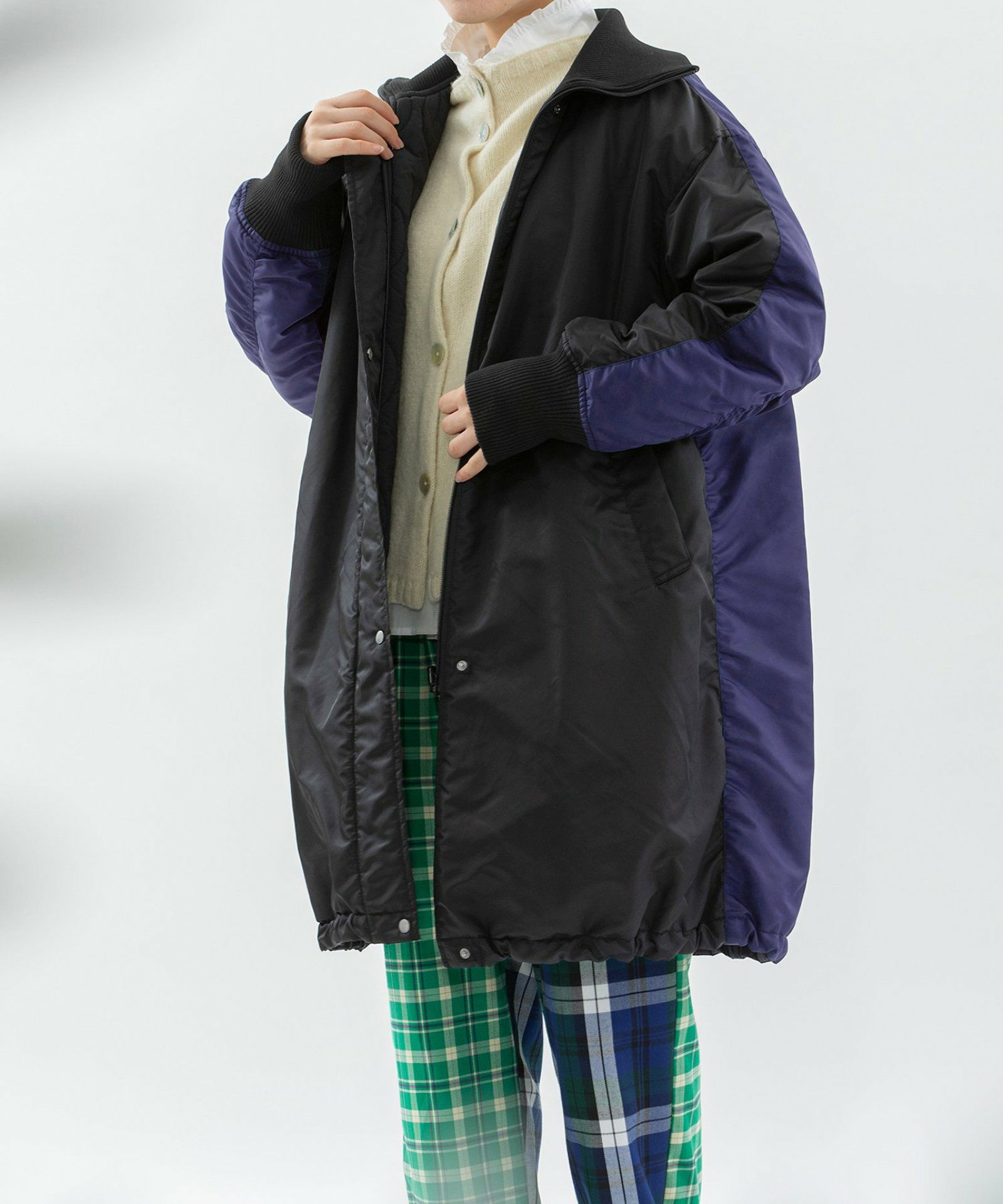 モデル身長：167cm（ブラック：オモテ面）