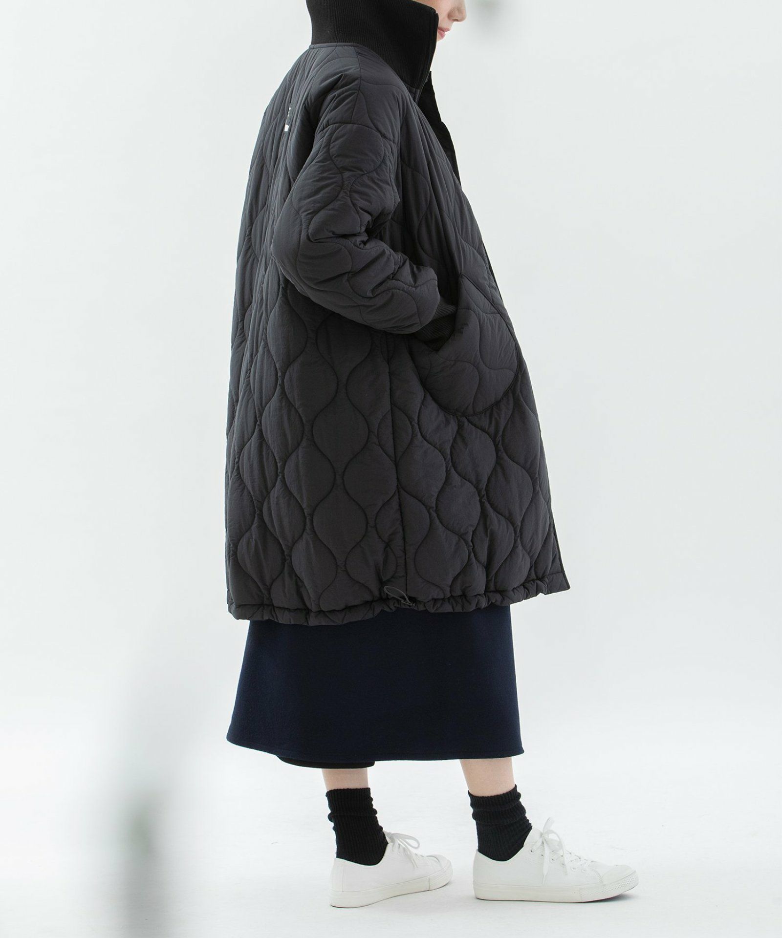 モデル身長：167cm（ブラック：ウラ面）