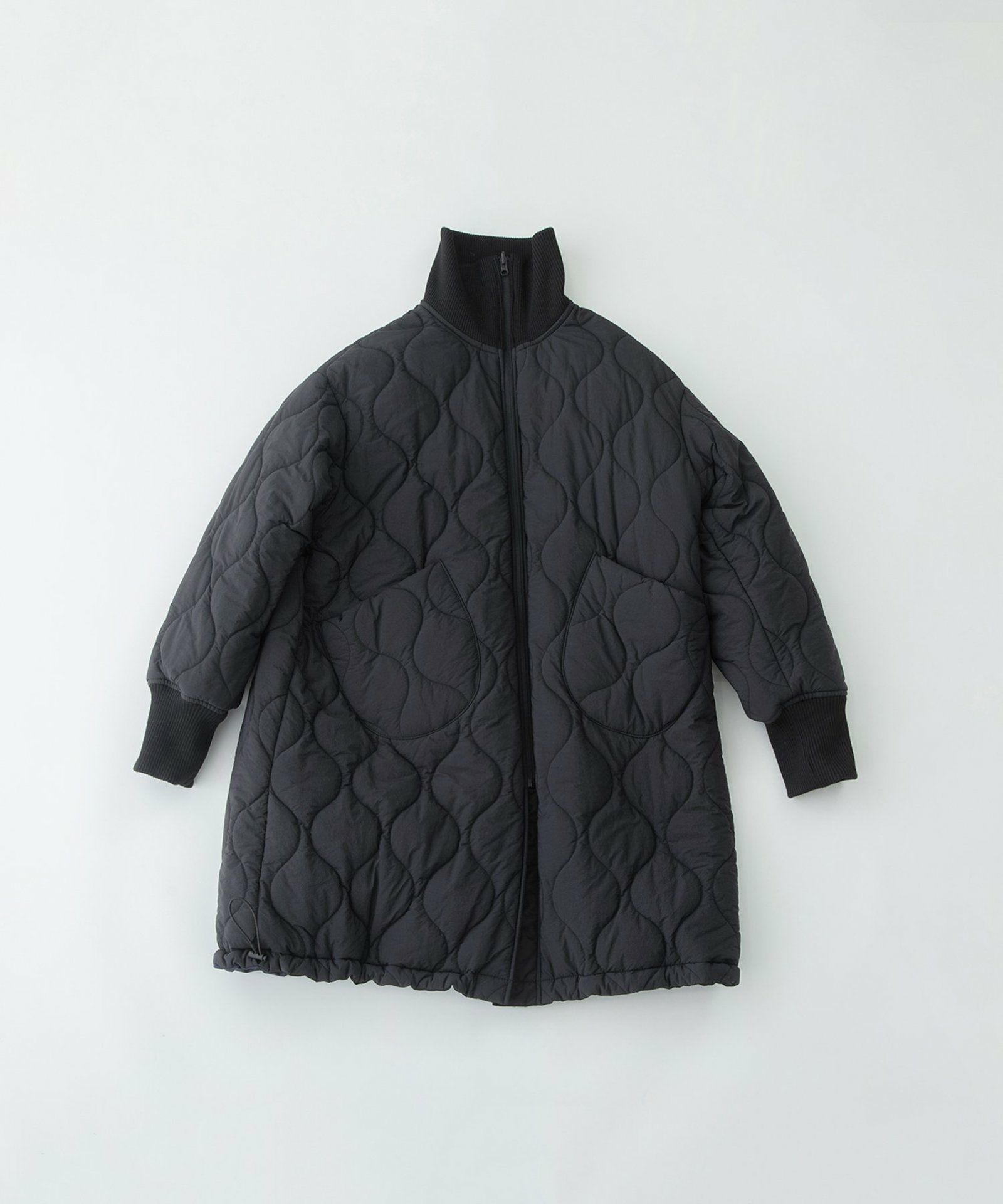 ブラック：ウラ面