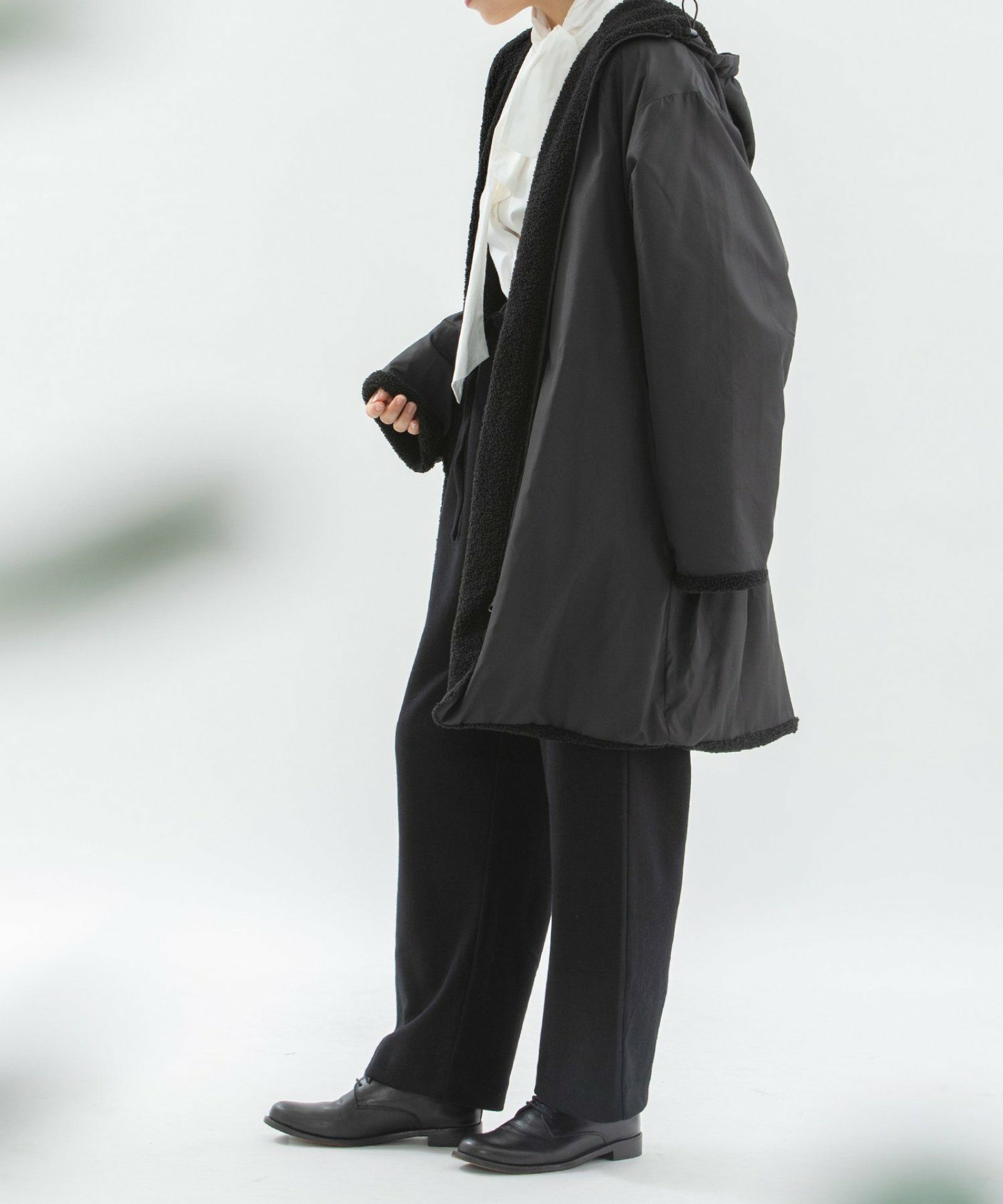 モデル身長：167cm(ウラ面：ナイロン)