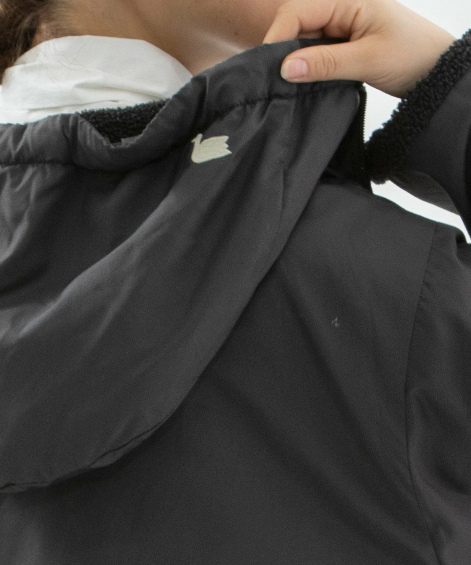 ウラ面：ナイロン