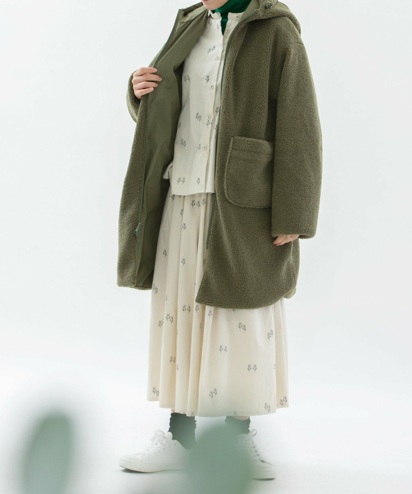 モデル身長：167cm(オモテ面：ボア)