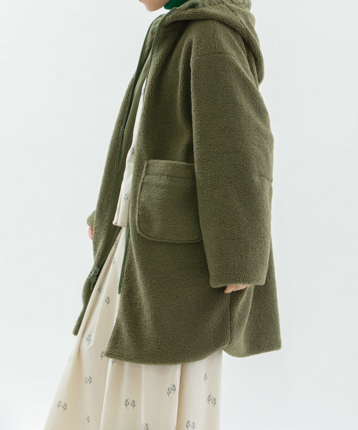 モデル身長：167cm(オモテ面：ボア)