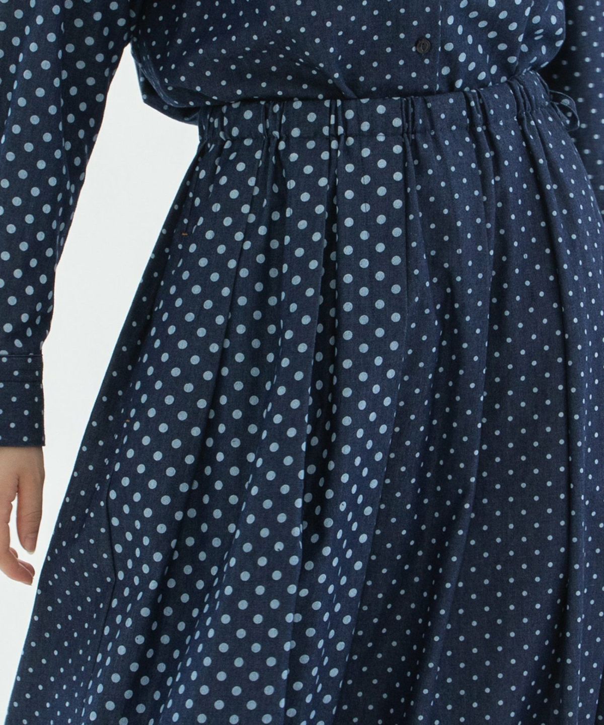 モデル身長：167cm（ドット）