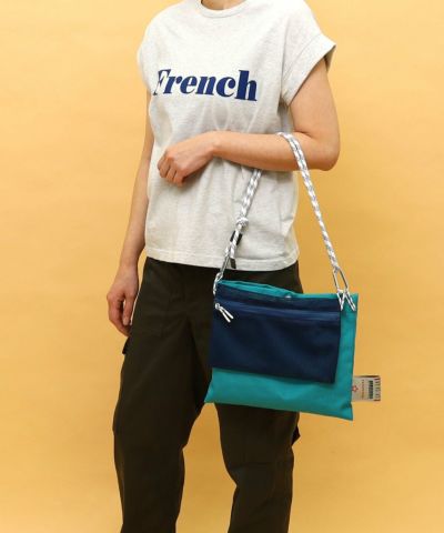 ブルーグリーン